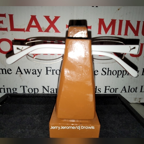 Red & white Puma glasses - Picture 2 of 2